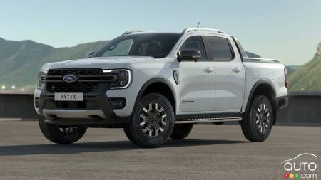 2025 Ford Ranger PHEV white