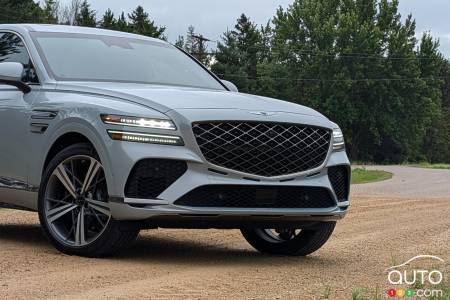 2025 Genesis GV80 Coupe, front grille, headlight