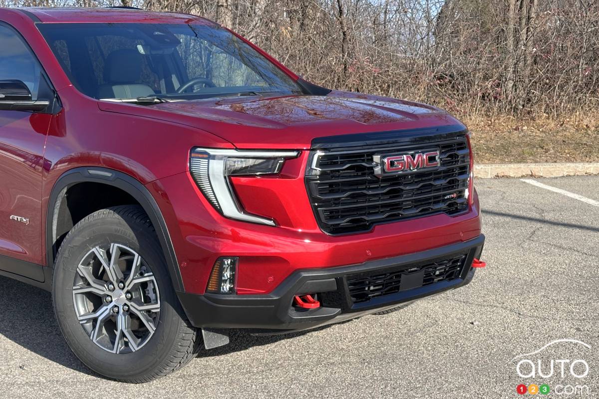 GMC Acadia AT4 2025