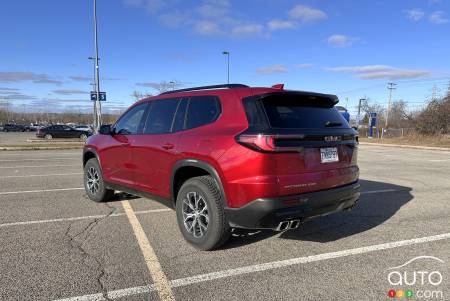 GMC Acadia AT4 2025