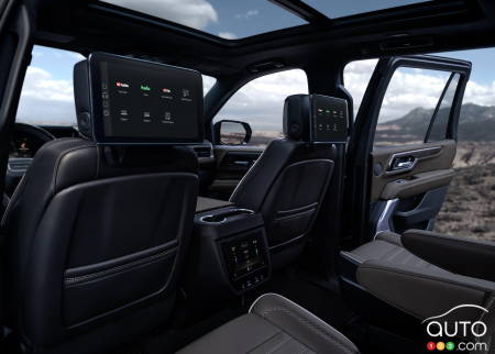 GMC Yukon Yukon 2025, second-row screens