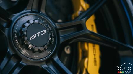 2025 Porsche 911 GT3, wheel