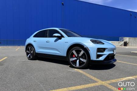 Porsche Macan Turbo électrique 2025