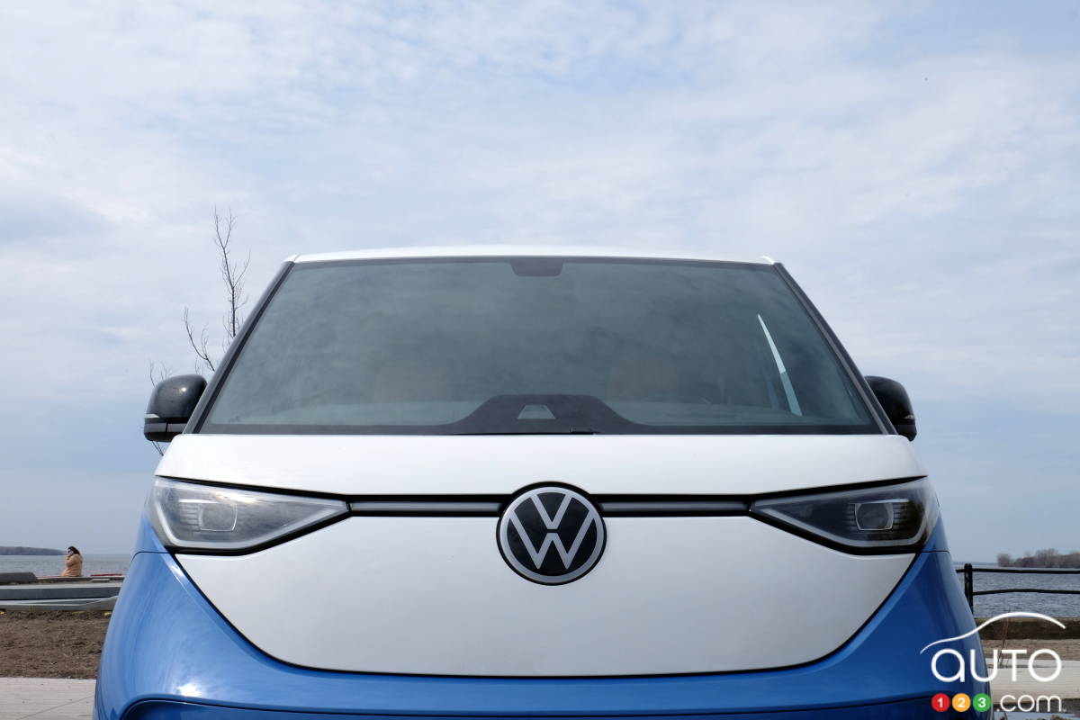 Volkswagen ID. Buzz 2025, écusson VW