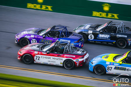 Les Mazda, sur la piste