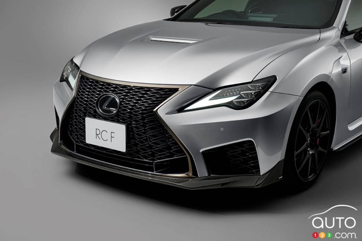 Lexus RC F Édition finale 2025, avant