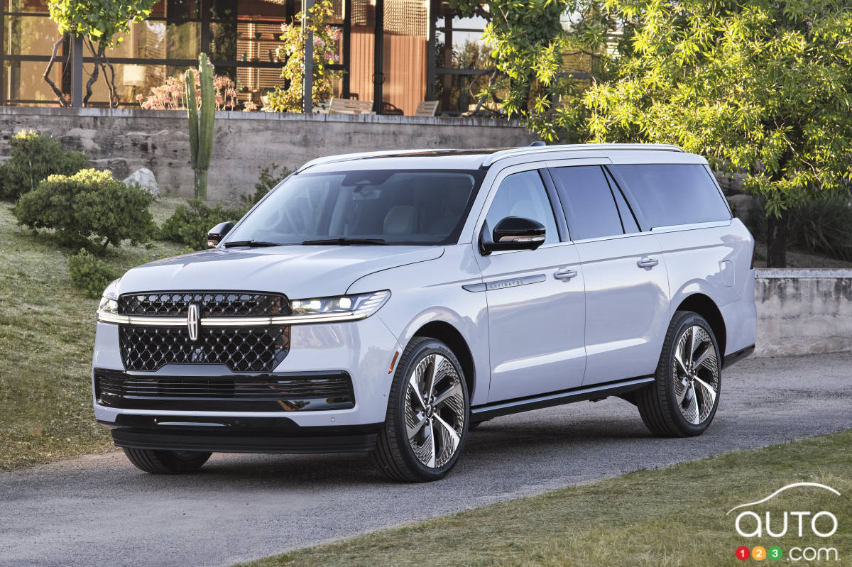 Lincoln Navigator 2025, trois quarts avant