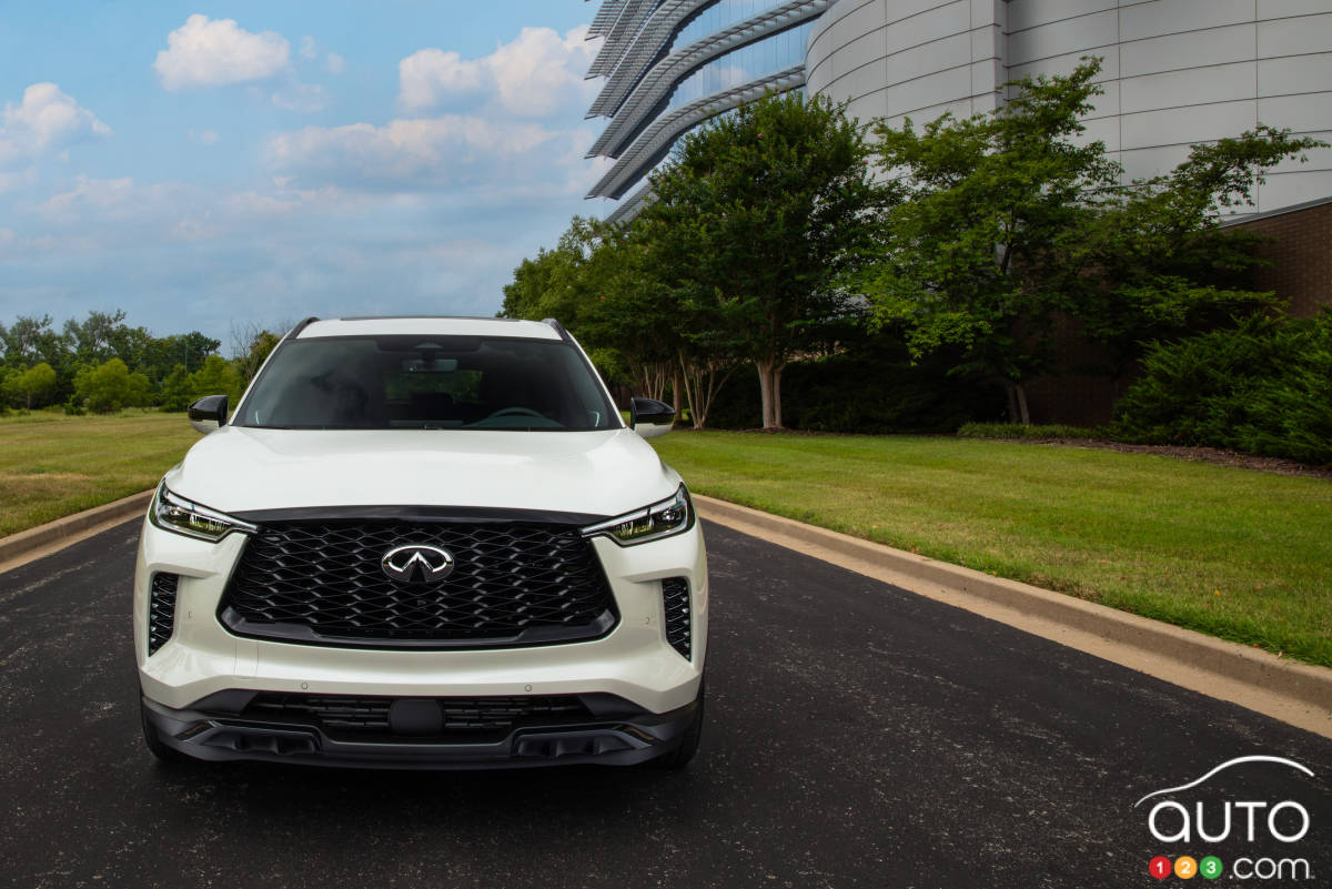 L'Infiniti QX60 2025, avant