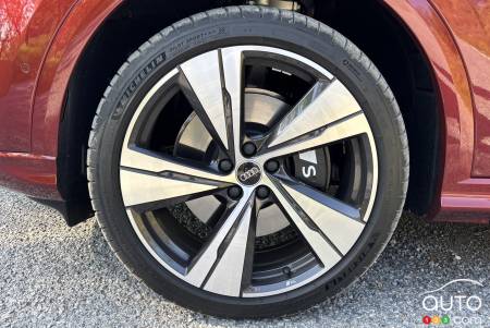 2026 Audi SQ5, wheel