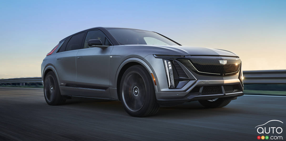 Le Cadillac Lyriq-V 2026, trois quarts avant