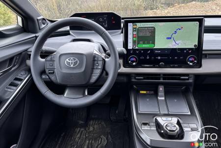 2026 Toyota bZ Woodland, steering wheel, multimedia screen