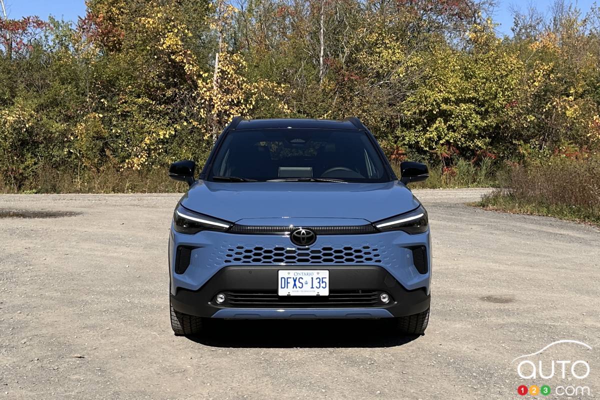 Toyota Corolla Cross hybride 2026, avant