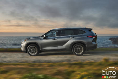 2026 Toyota Highlander Hybrid