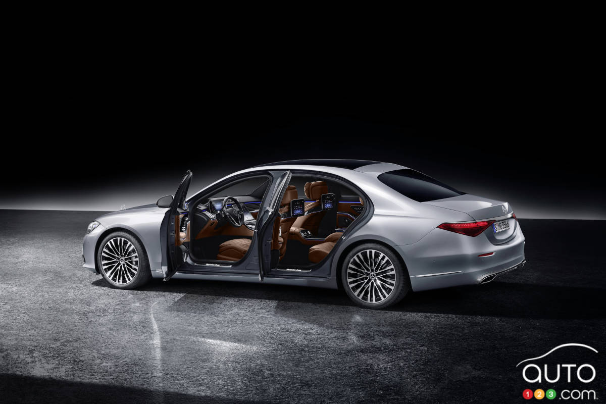 Mercedes-Benz Classe S 2021, profil, portes ouvertes