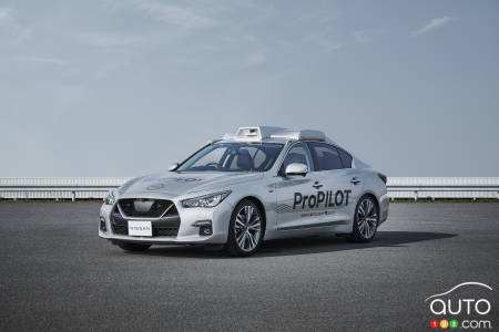 The test car equipped with the new lidar system