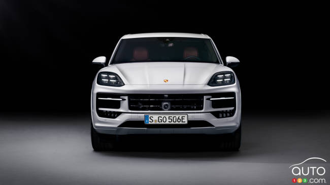 2024 Porsche Cayenne E-Hybrid