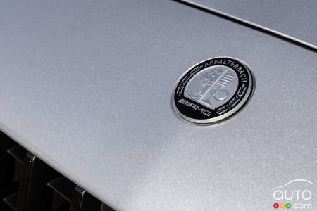 Mercedes-AMG C 63 S E Performance, AMG badging on hood