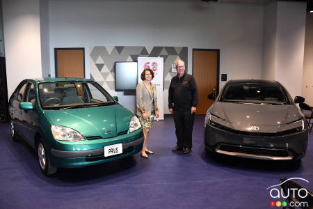 The Toyota Prius 1998, with Christina Tessier, General Manager of the Museum, and Stephen Beatty, Vice-President and General Secretary of Toyota Canada