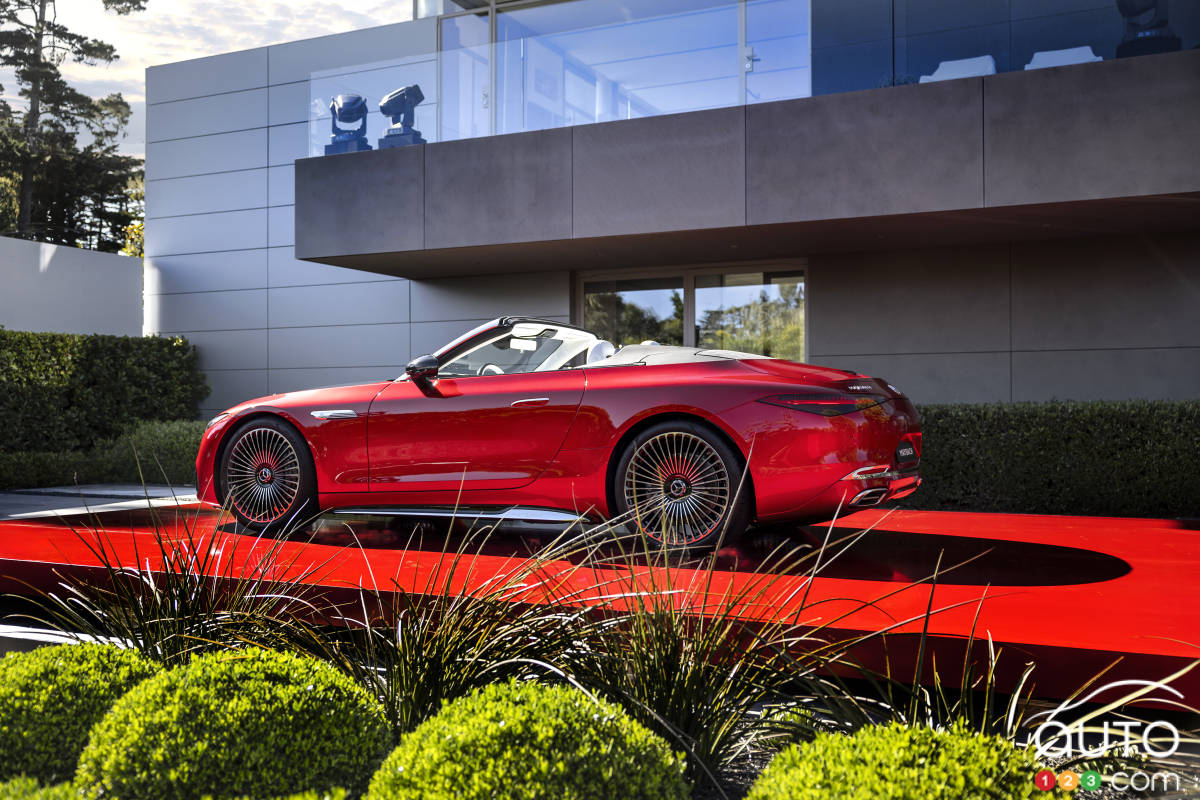 La Mercedes-Maybach SL 680 ‘Monogram Series’ 2026, de profil