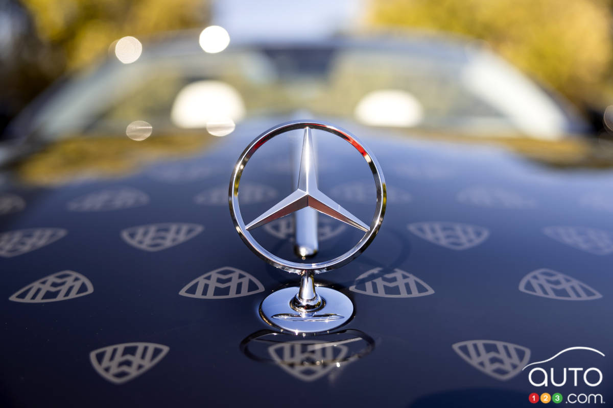 Ornamento do capô 2026 Mercedes-Maybach SL 680 