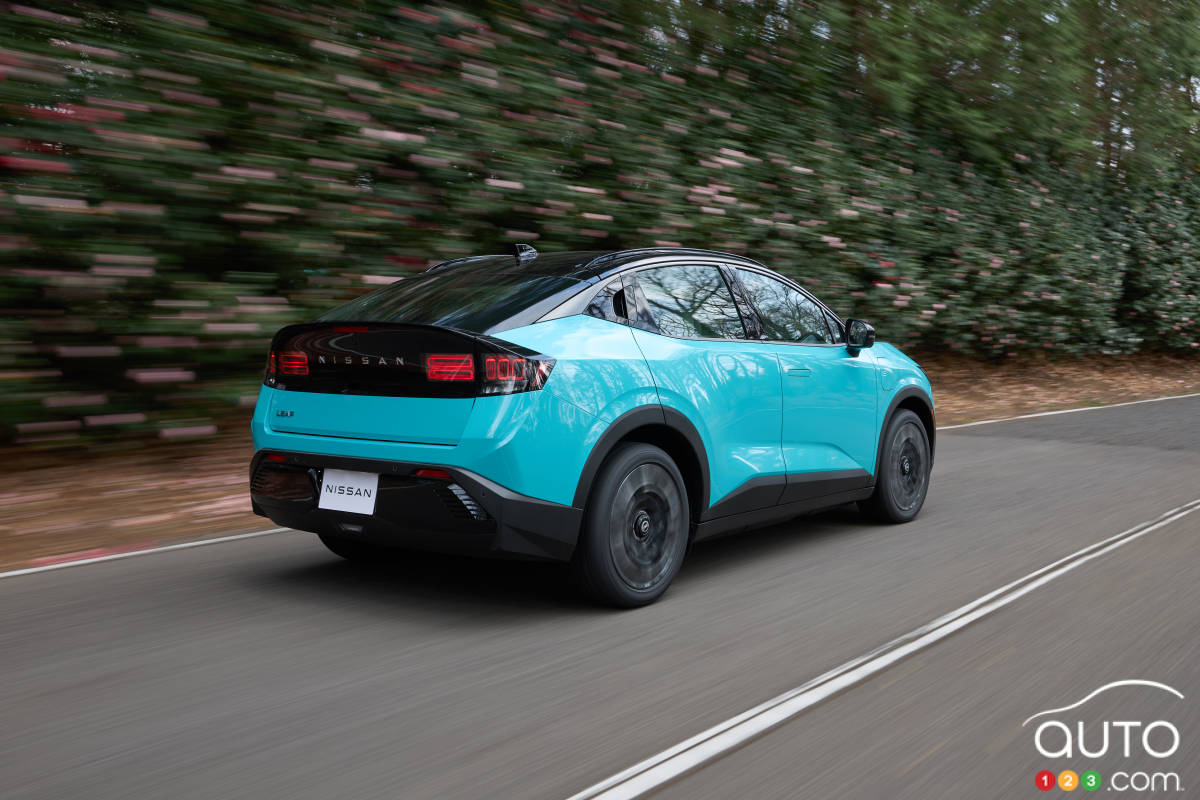 Nissan LEAF 2026