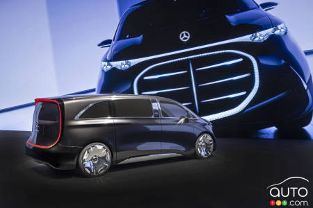 La Mercedes-Benz Vision V, de profil