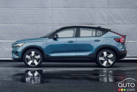 Volvo C40 Recharge 2022, profil