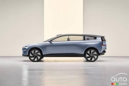 Volvo Recharge concept, profile