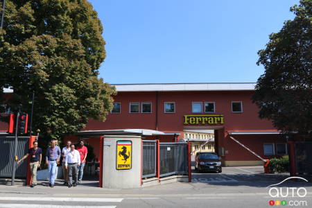 L’entrée de l’usine Ferrari de Maranello.