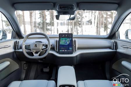 The Volvo EX30 Cross Country, interior