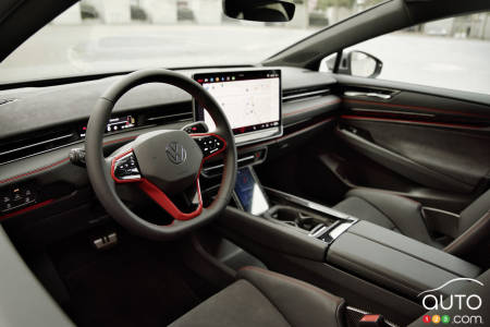 The Volkswagen ID.X Performance concept, interior