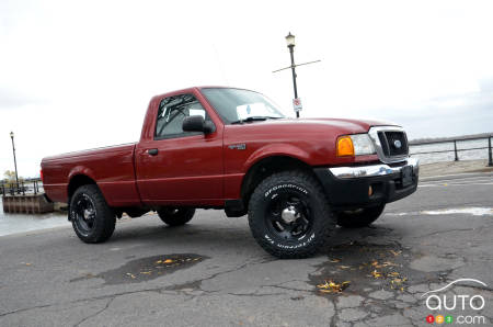 Le camion Ford Ranger avec les pneus BFGoodrich T/A K02