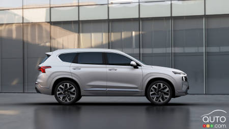 2021 Hyundai Santa Fe, profile