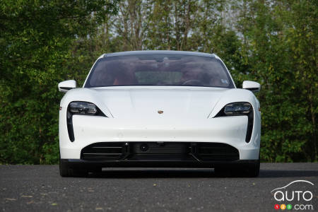 2020 Porsche Taycan Turbo S, front