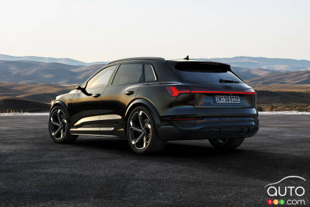 Audi SQ8 e-tron 2024, arrière
