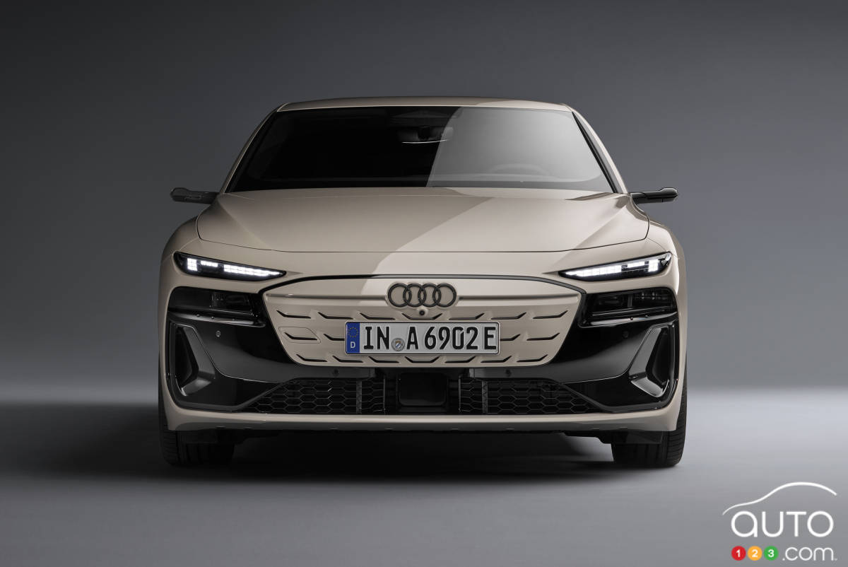 Audi A6 e-tron 2025, avant