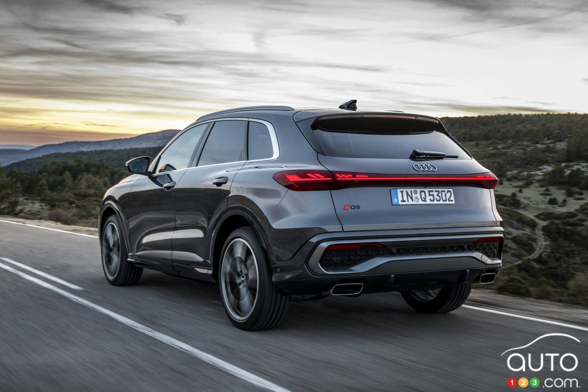 2025 Audi Q5, three-quarters rear