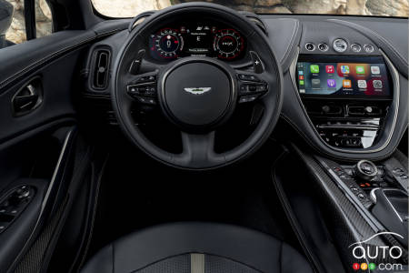 2023 Aston Martin DBX 707, steering wheel, dashboard