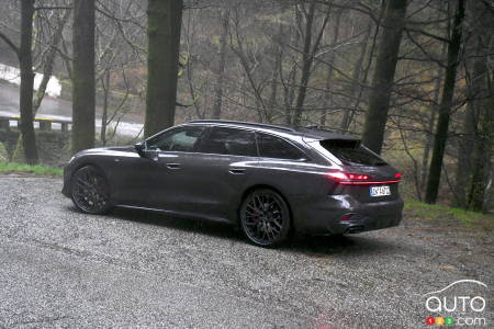 The 2026 Audi A6 Avant, in profile