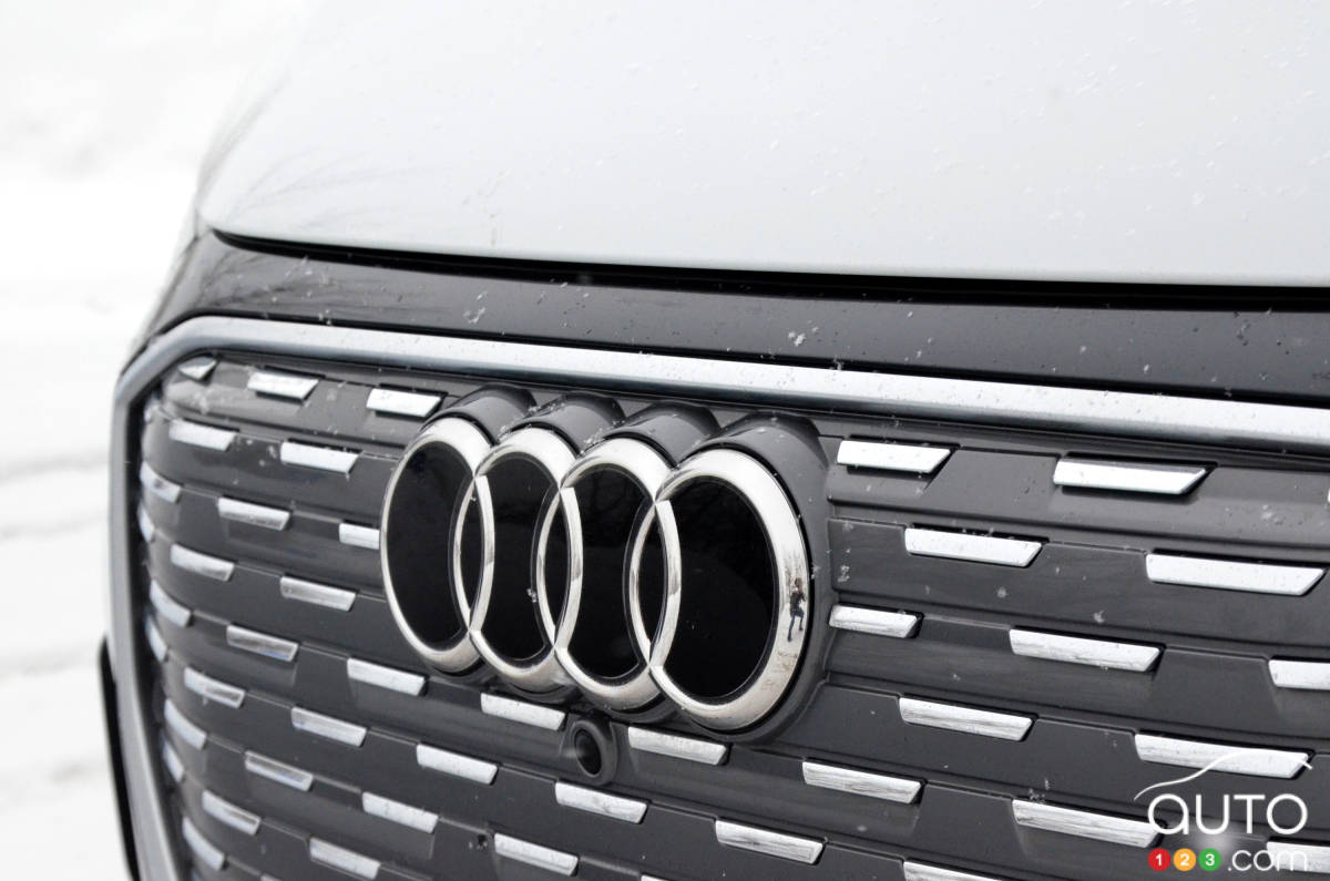 Audi Q4 e-tron 2023 - Logo