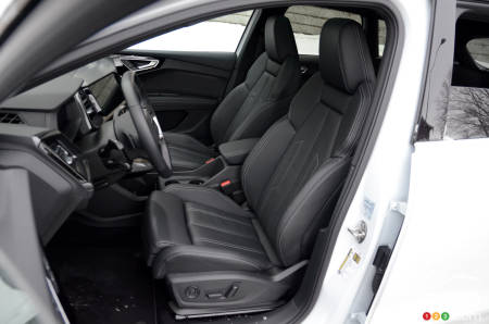 2023 Audi Q4 e-tron - Seating