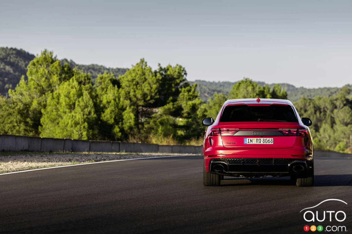 Audi RS Q8 2025, arrière