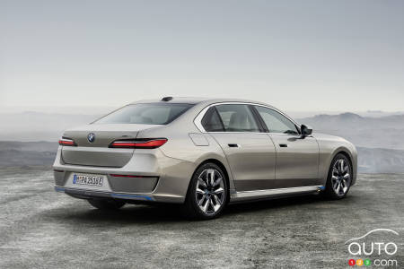 2023 BMW i7 gris