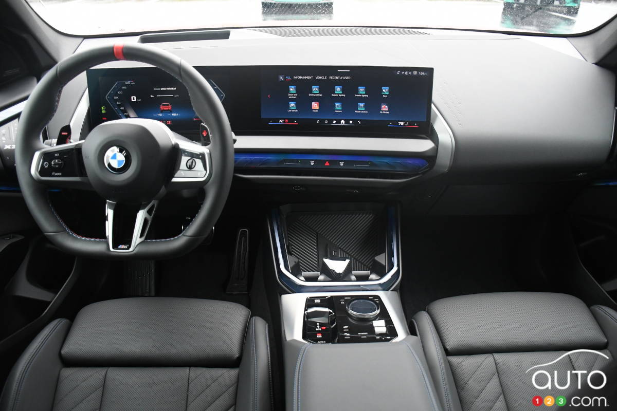 BMW X3 M60 2025, intérieur