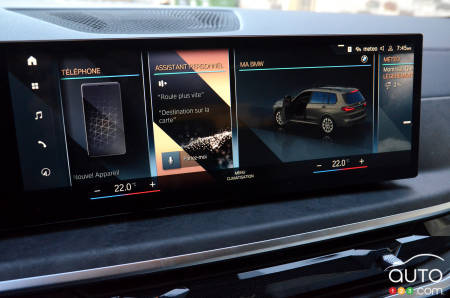 2023 BMW X7 XDrive 40i - Screen