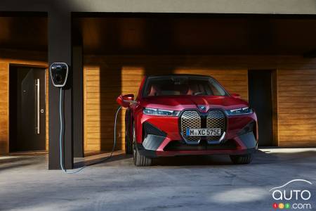 BMW takes time to inform buyers about the ins and outs of electric vehicle ownership
