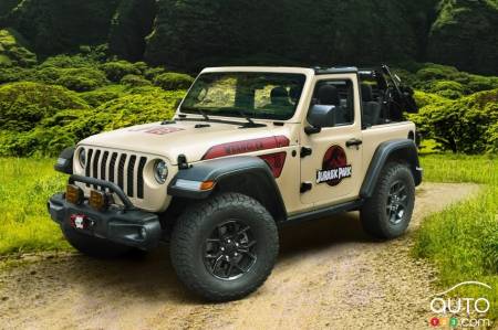 A Jeep Wrangler decked in the 'Jurassic Park' package