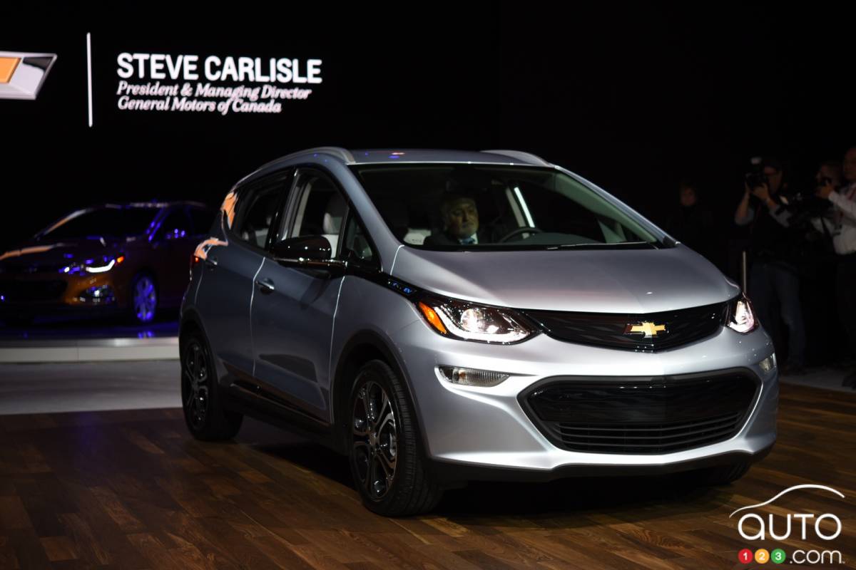 Chevy Bolt EV Cruze Hatchback on display in Toronto Car News