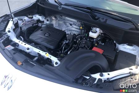 2024 Buick Encore GX Avenir - Engine