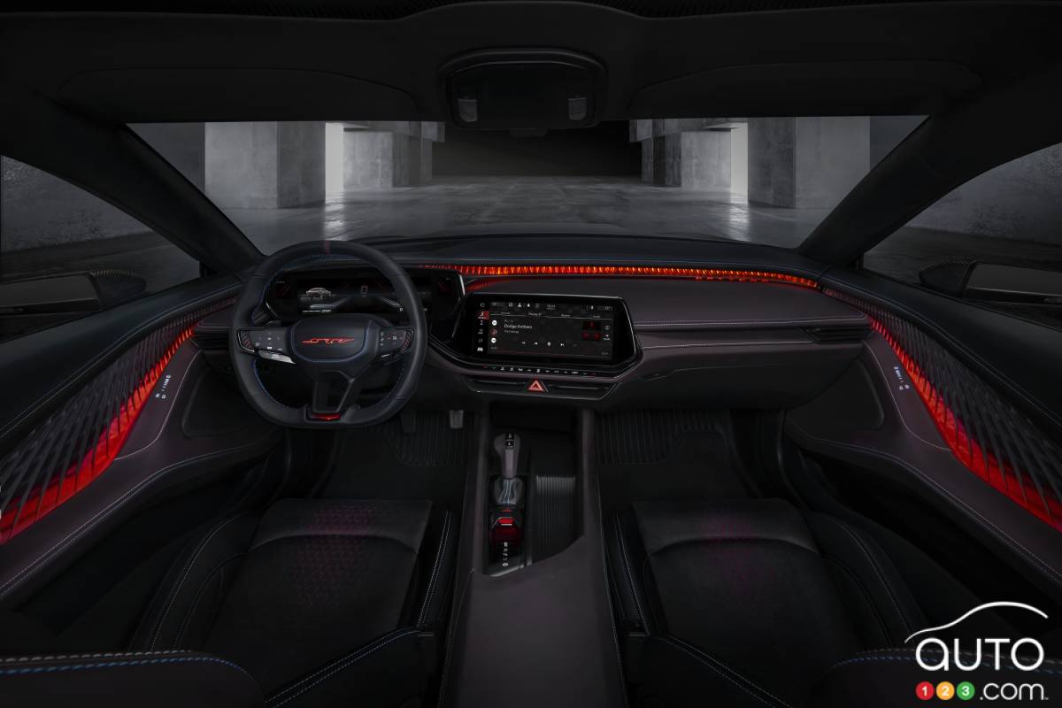 Dodge Charger Daytona SRT Concept, intérieur